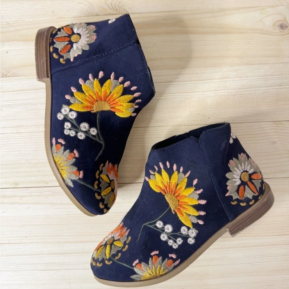 Zara Girls Embroidered Floral Ankle Boots Navy Size 25 Boho Western Cottagecore